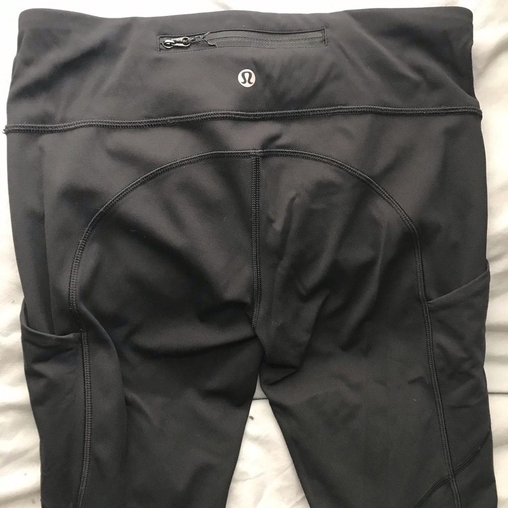 Lululemon speed up tight